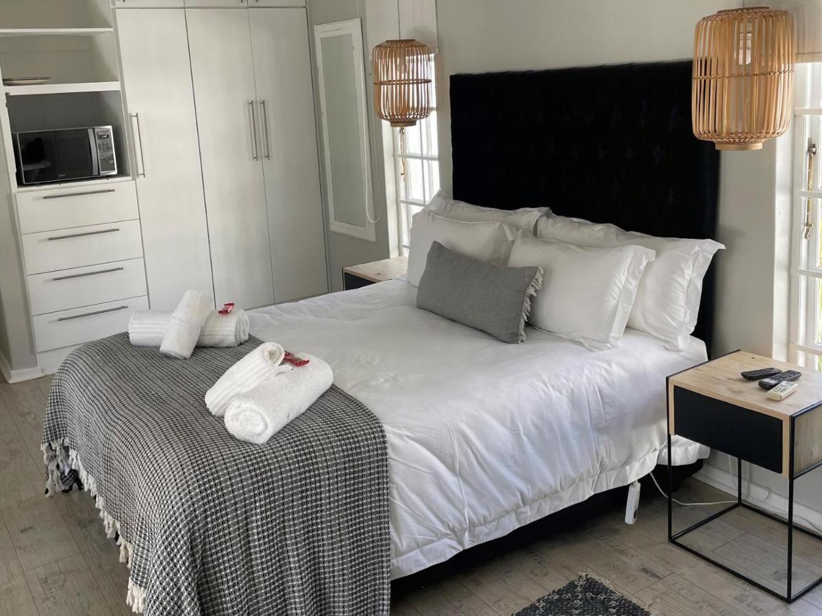 La Belle Guest House Bloemfontein Bilik gambar