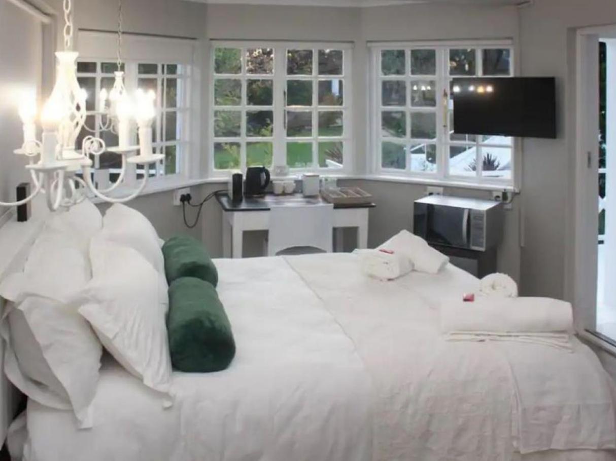 La Belle Guest House Bloemfontein Luaran gambar